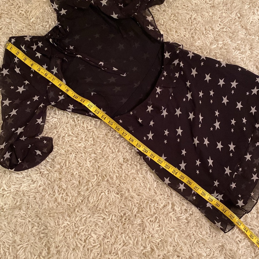 Nasty Gal Open Back Mini B&W Walk Of Fame Star Dress, sheer sleeve, ruffled NEW - Picture 11 of 14